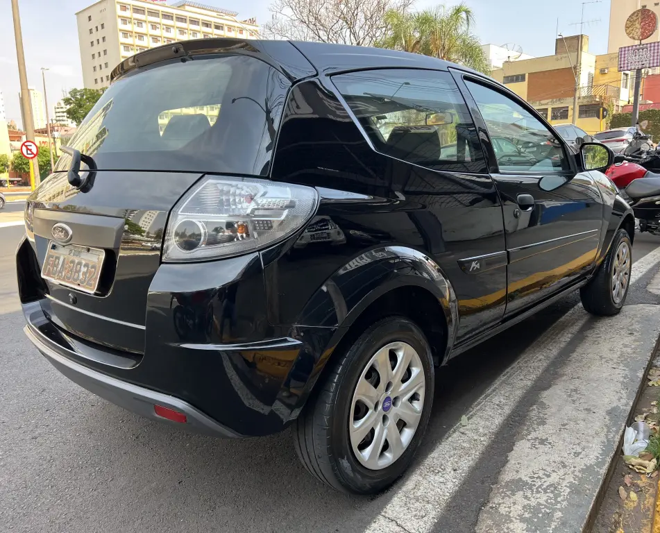 FORD Ka Hatch - Foto