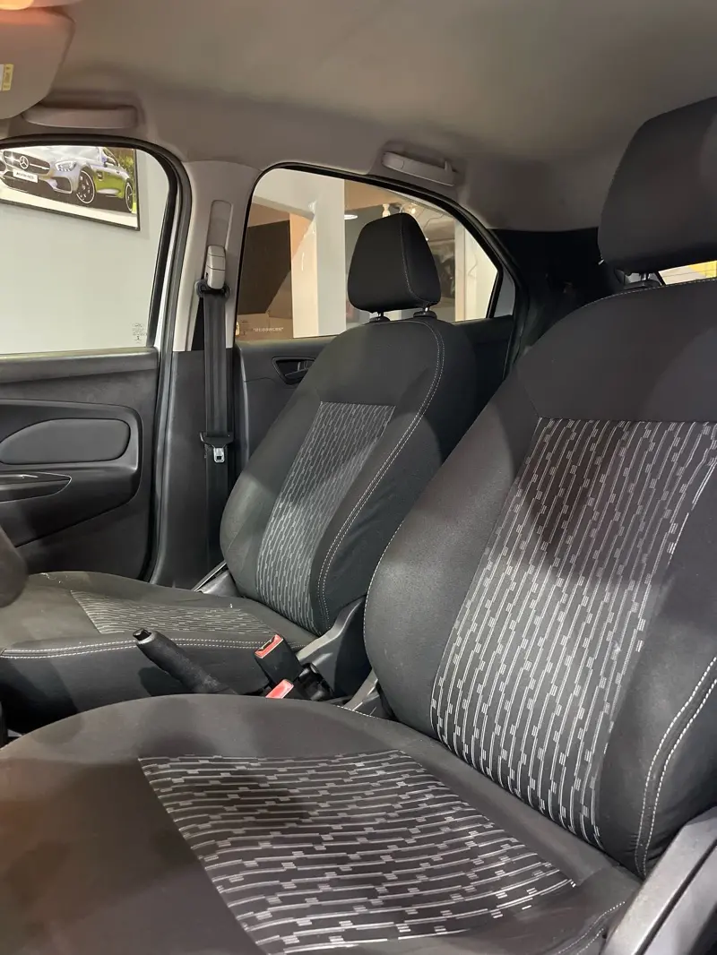 FORD Ka Hatch - Foto