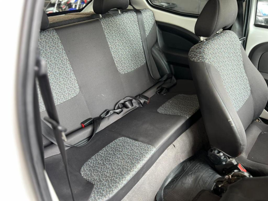 FORD Ka Hatch - Foto