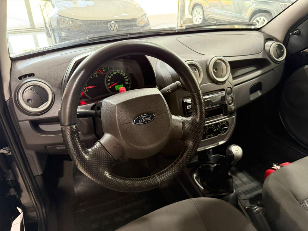 FORD Ka Hatch - Foto