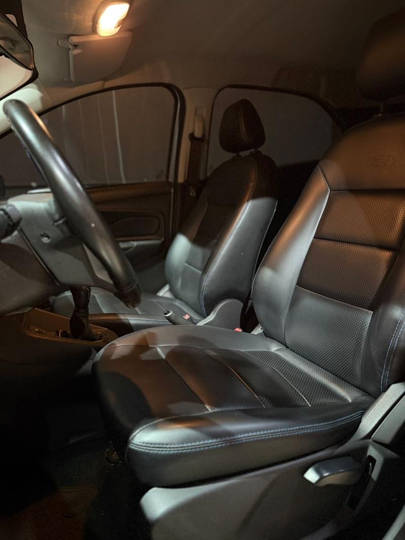 FORD Ka Hatch - Foto