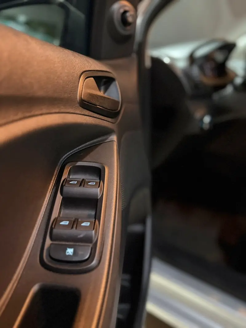 FORD Ka Hatch - Foto