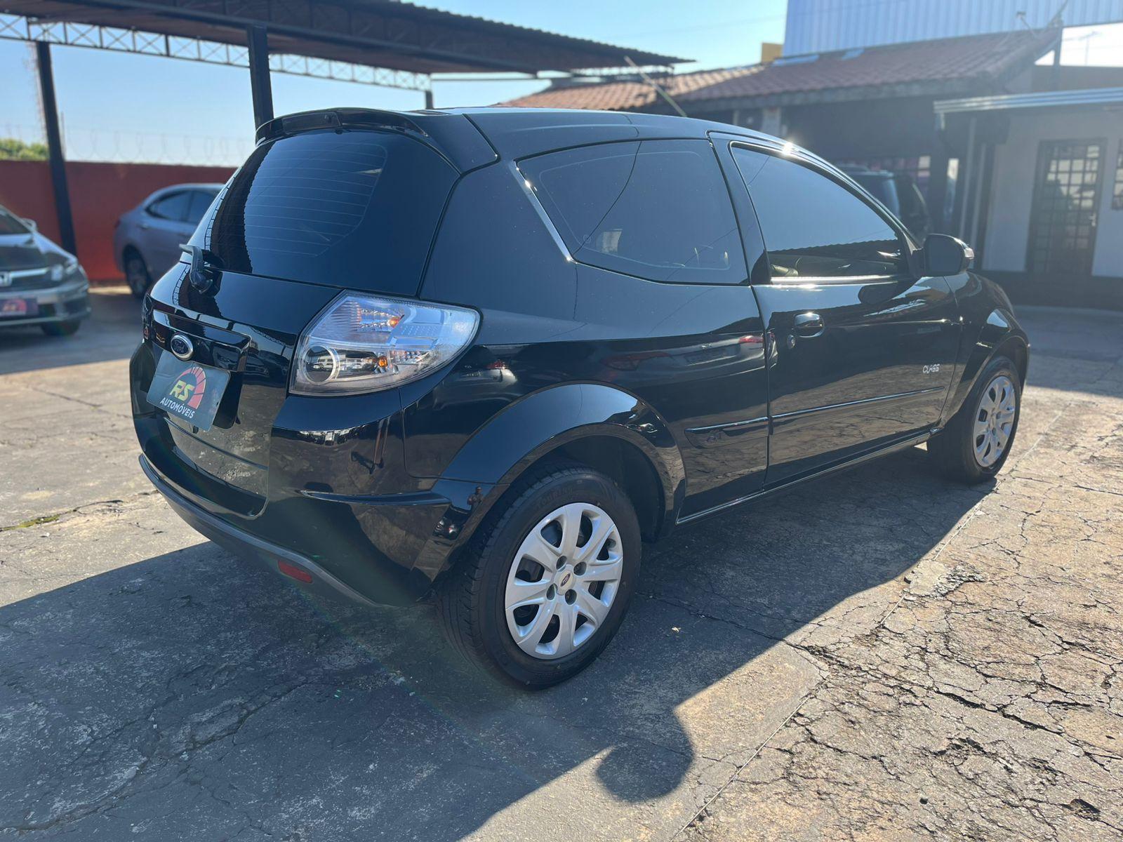 FORD Ka Hatch - Foto