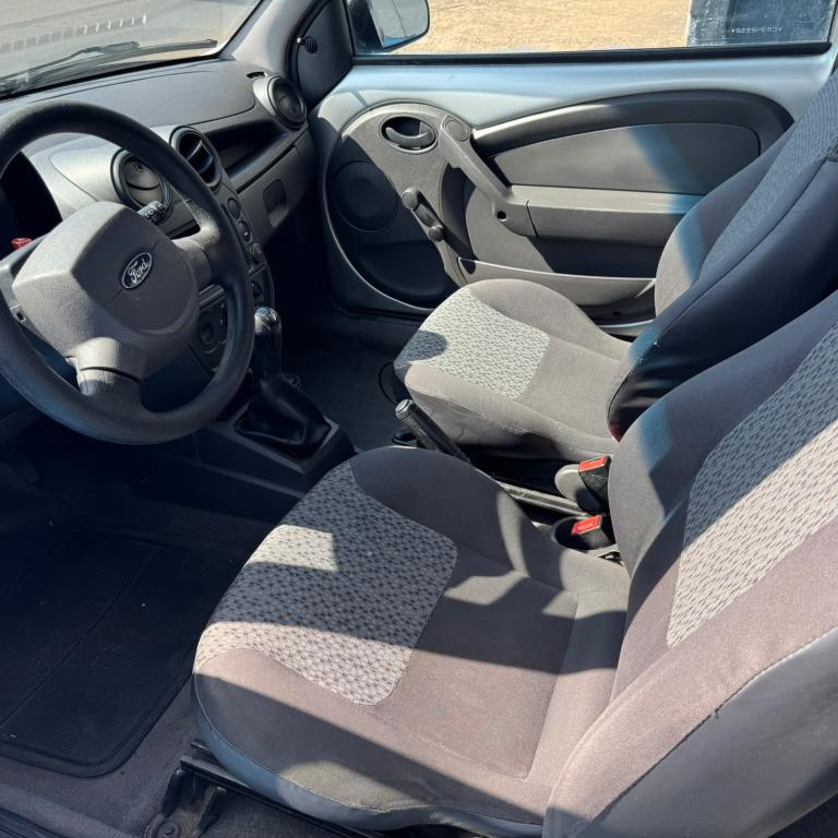 FORD Ka Hatch - Foto