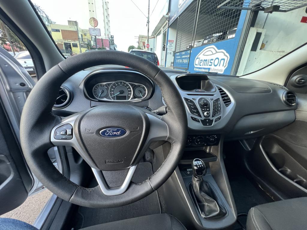 FORD Ka Hatch - Foto