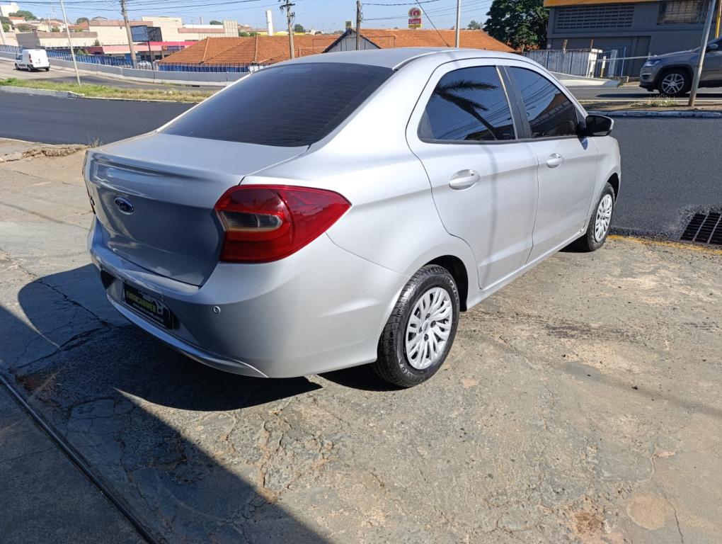 FORD Ka + Sedan - Foto