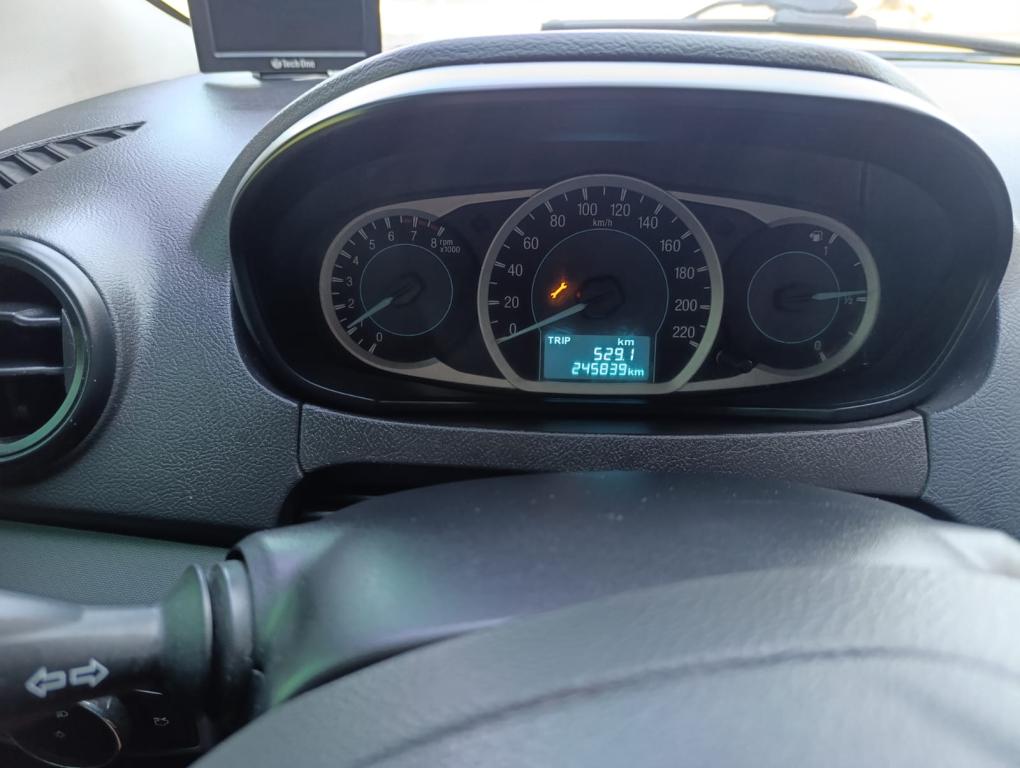 FORD Ka + Sedan - Foto