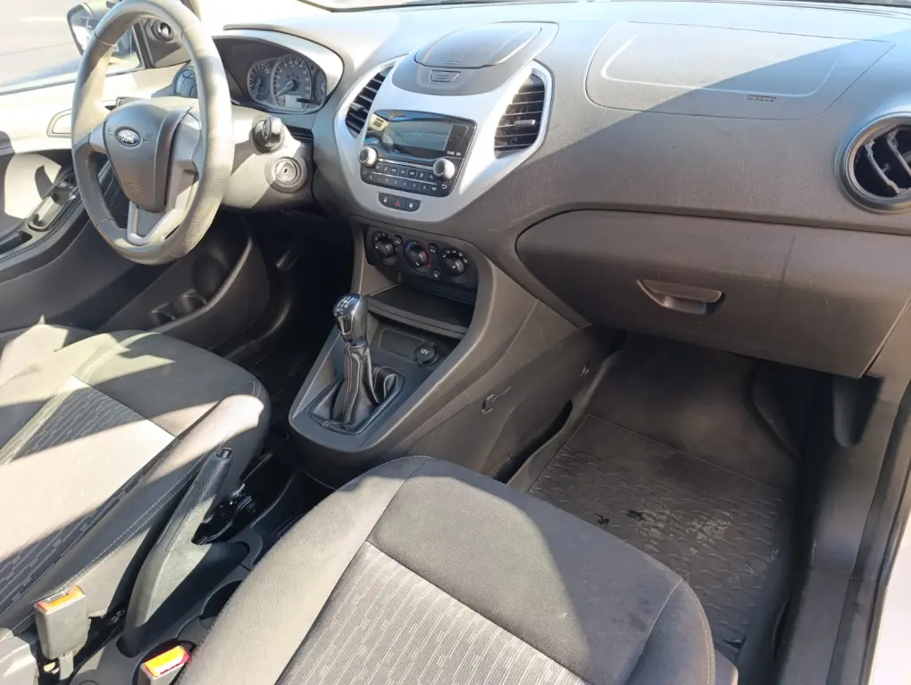 FORD Ka + Sedan - Foto