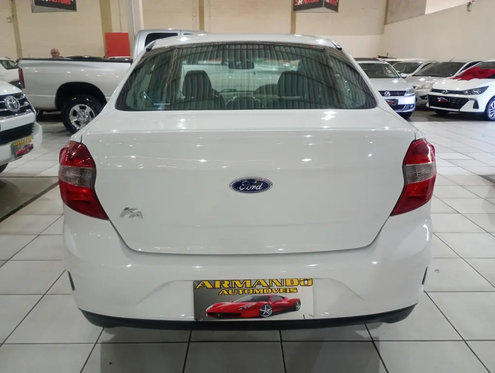 FORD Ka + Sedan - Foto