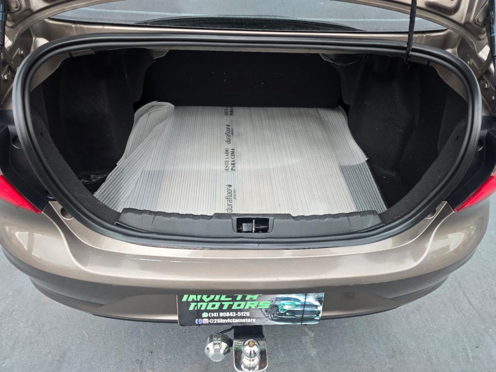 FORD Ka + Sedan - Miniatura