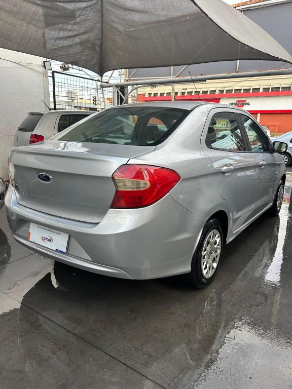 FORD Ka + Sedan - Foto