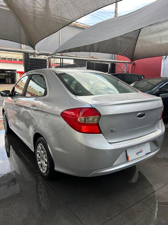 FORD Ka + Sedan - Foto