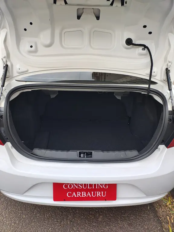 FORD Ka + Sedan - Miniatura