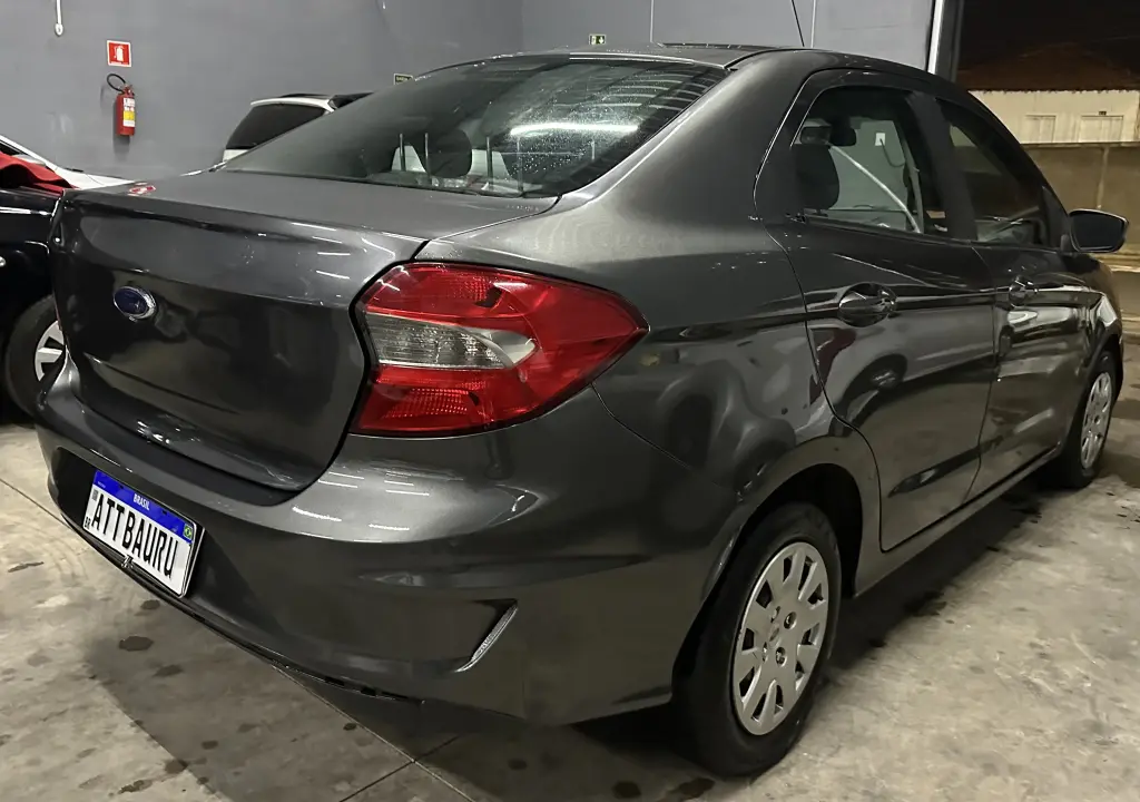 FORD Ka + Sedan - Foto
