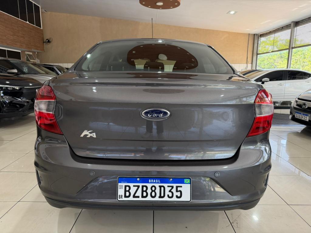 FORD Ka + Sedan - Foto