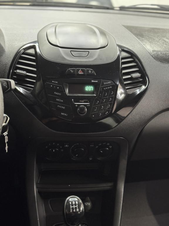 FORD Ka + Sedan - Foto