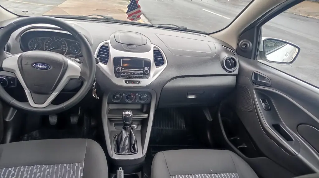 FORD Ka + Sedan - Foto