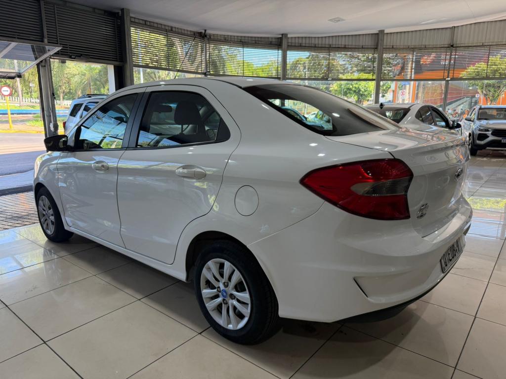 FORD Ka + Sedan - Foto