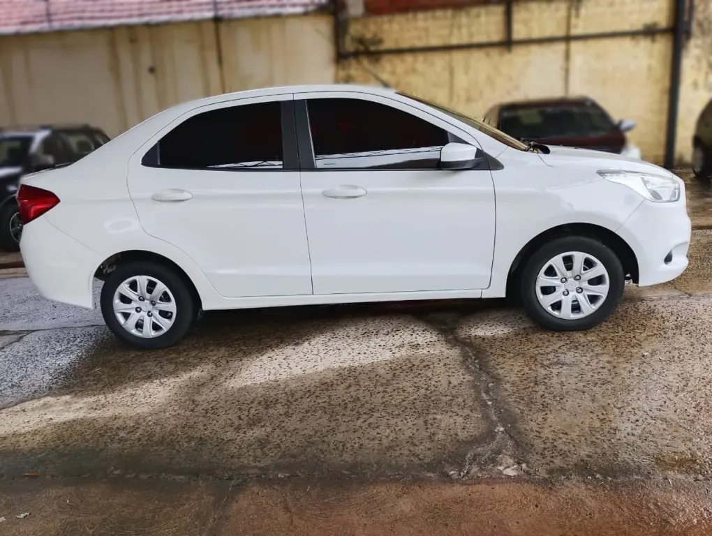 FORD Ka + Sedan - Foto