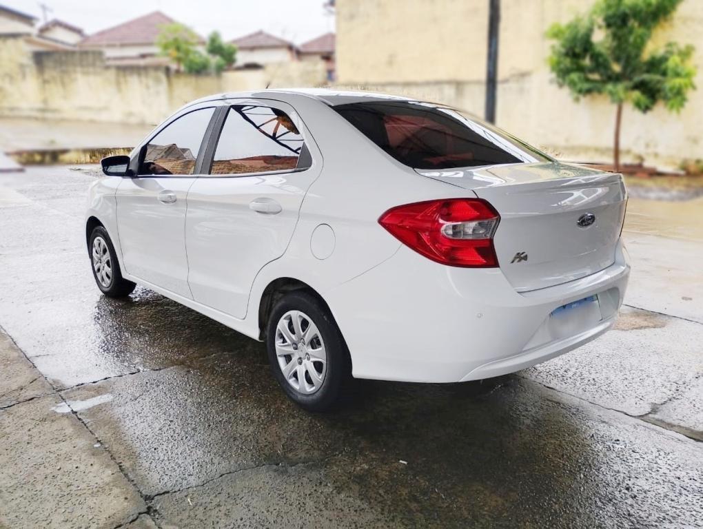 FORD Ka + Sedan - Foto