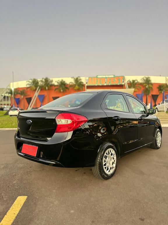 FORD Ka + Sedan - Foto