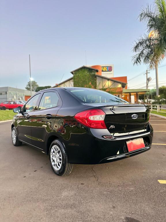 FORD Ka + Sedan - Foto