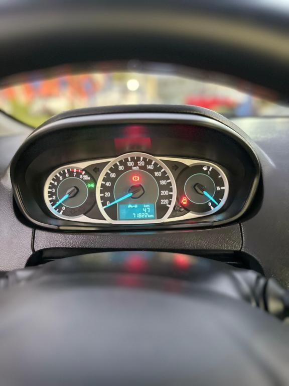 FORD Ka + Sedan - Foto