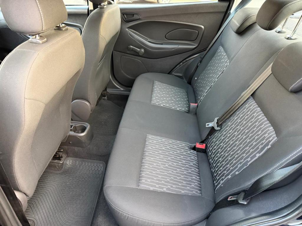 FORD Ka + Sedan - Foto