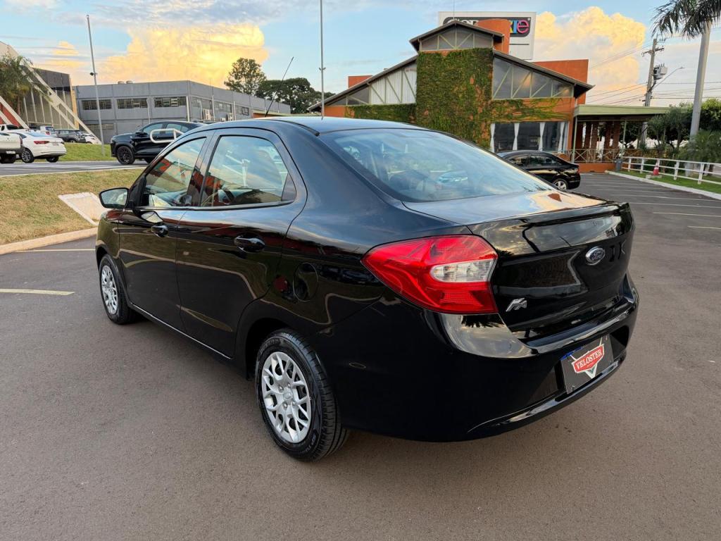 FORD Ka + Sedan - Foto