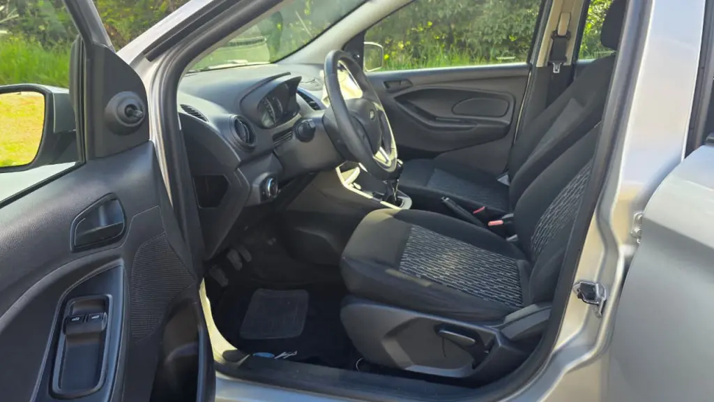 FORD Ka + Sedan - Foto