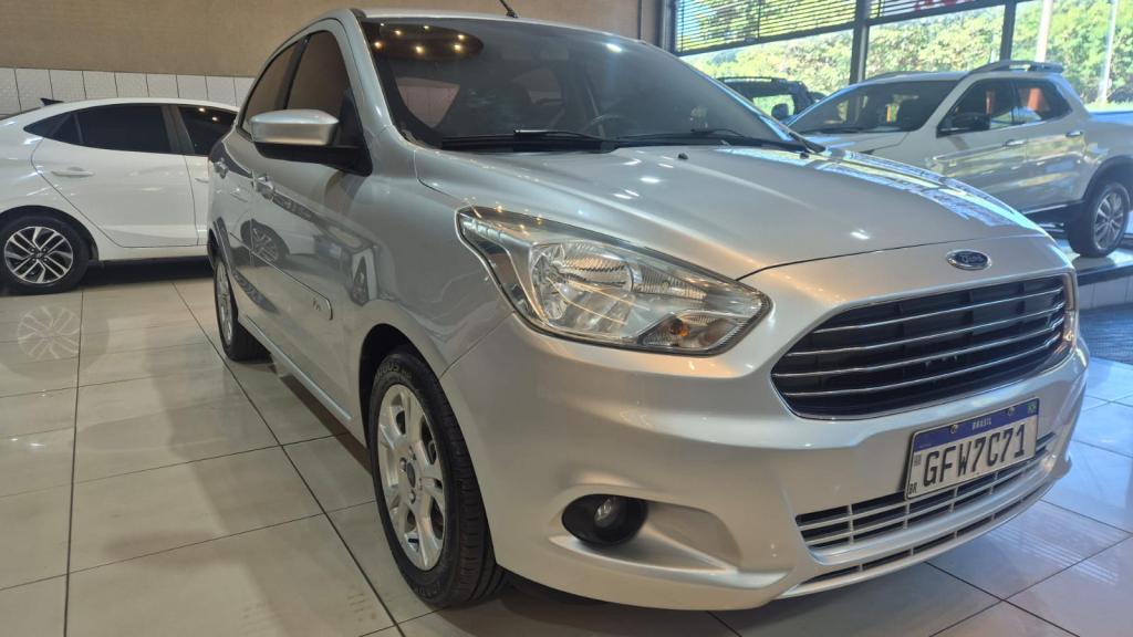 FORD Ka + Sedan