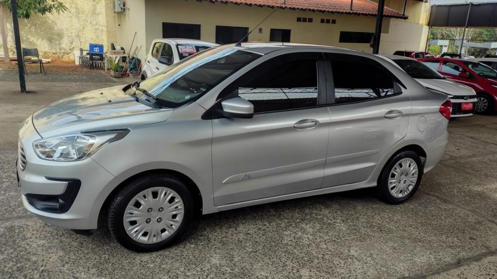 FORD Ka + Sedan - Foto