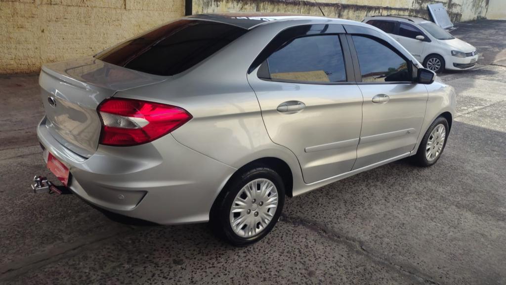 FORD Ka + Sedan - Foto