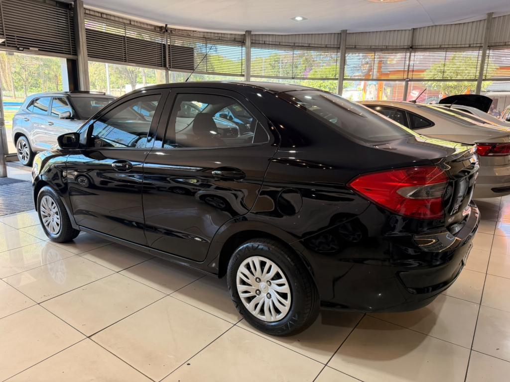 FORD Ka + Sedan - Foto