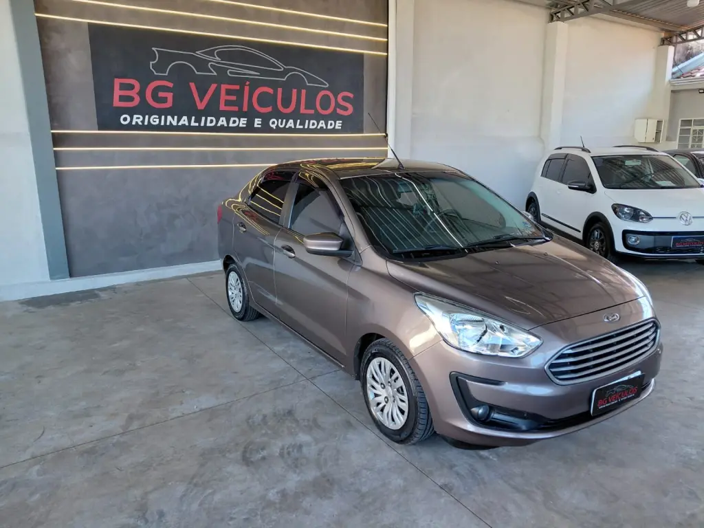 FORD Ka + Sedan - Foto