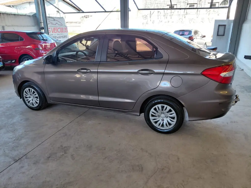 FORD Ka + Sedan - Foto
