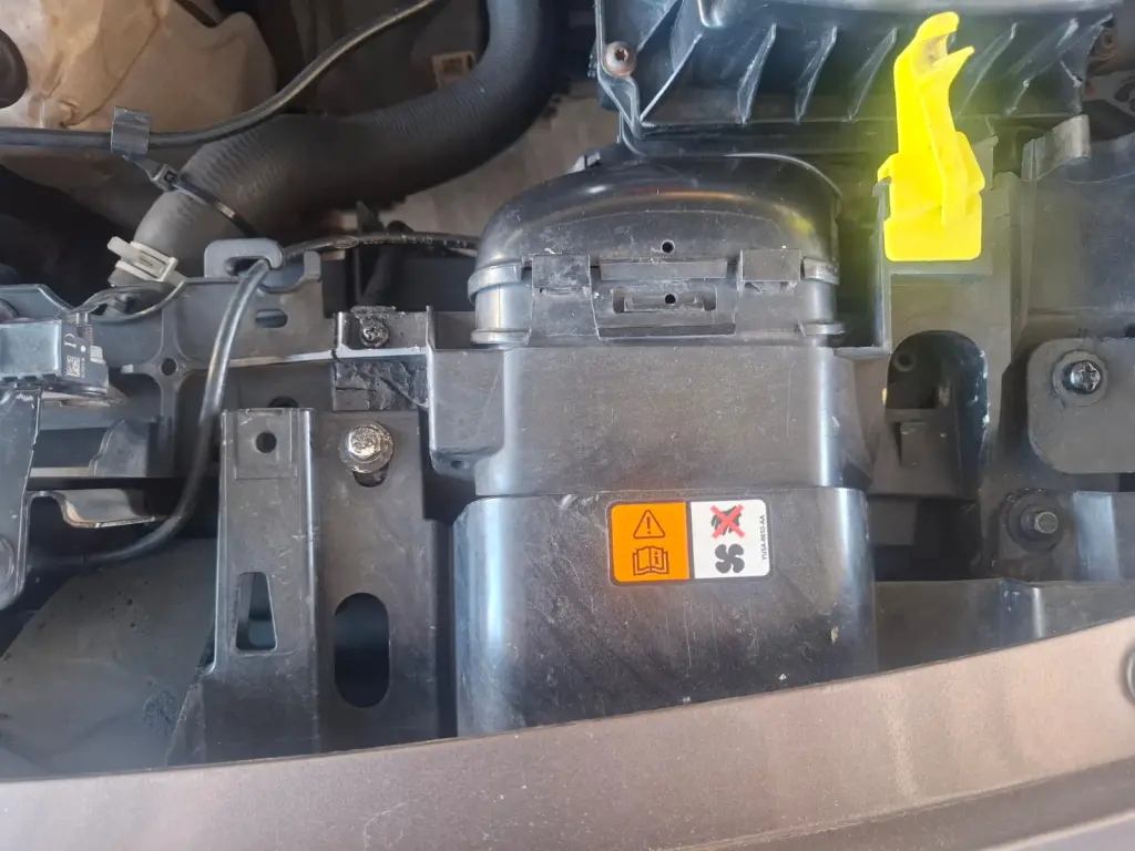 FORD Ka + Sedan - Foto