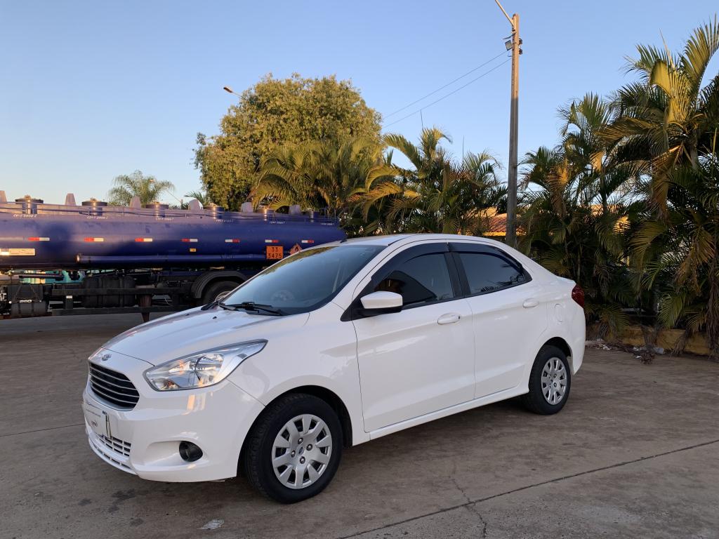 FORD Ka + Sedan