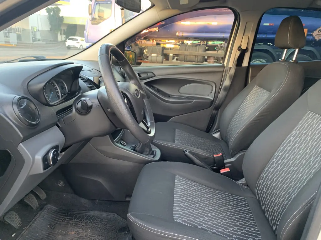 FORD Ka + Sedan - Foto