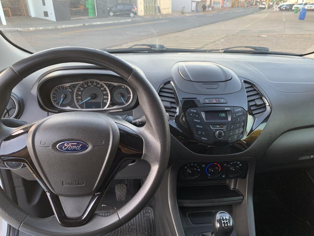 FORD Ka + Sedan - Foto