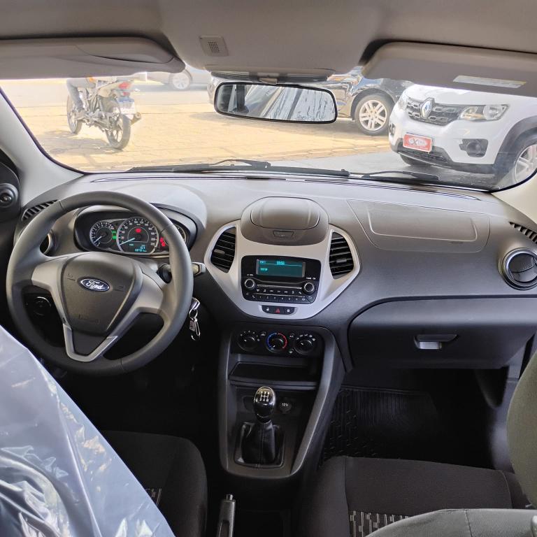 FORD Ka + Sedan - Foto