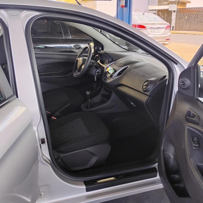 FORD Ka + Sedan - Foto