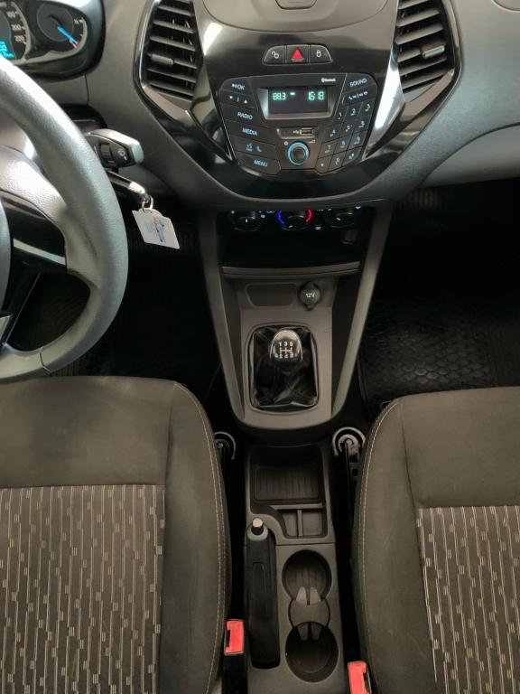FORD Ka + Sedan - Foto