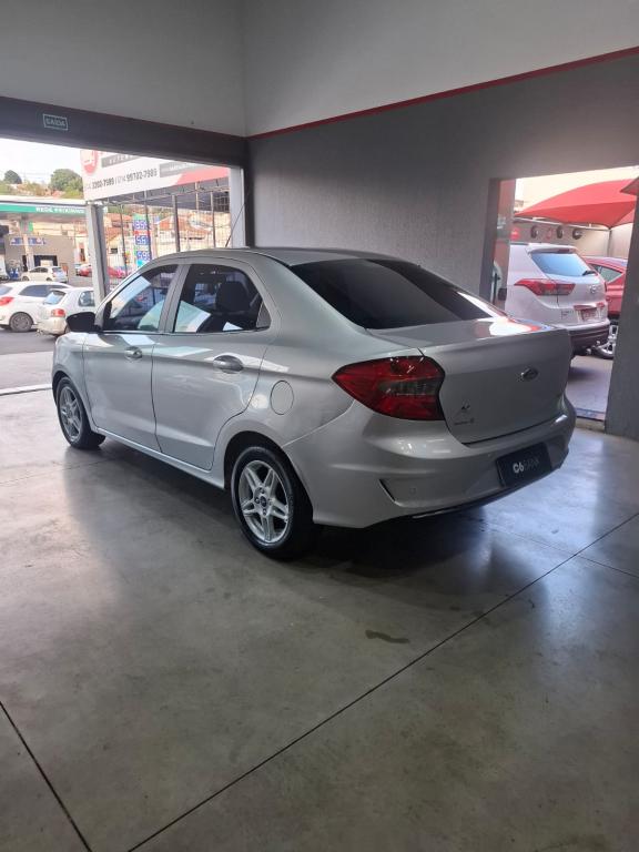FORD Ka + Sedan - Foto