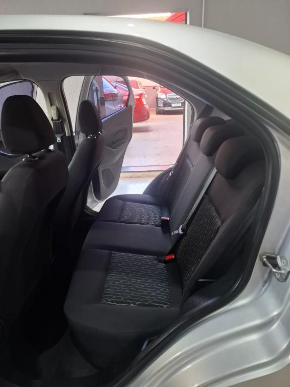 FORD Ka + Sedan - Foto