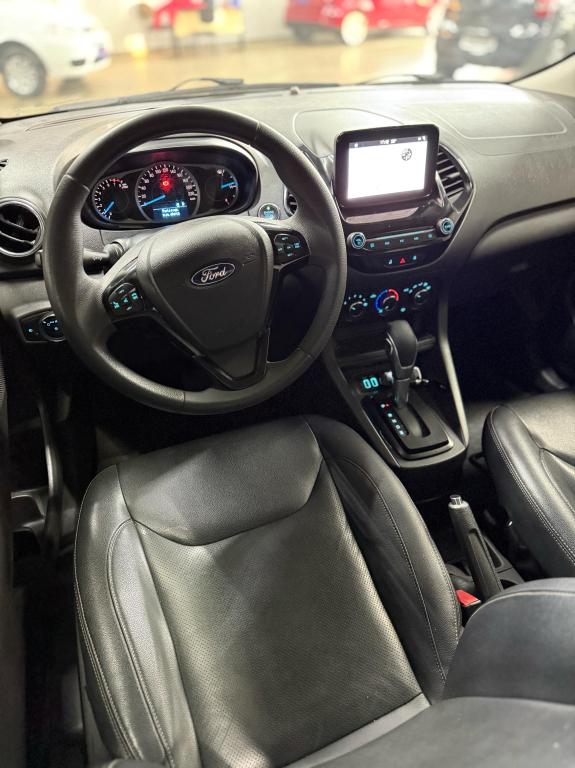 FORD Ka + Sedan - Foto