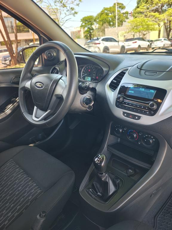 FORD Ka + Sedan - Miniatura