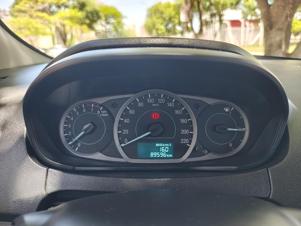 FORD Ka + Sedan - Miniatura