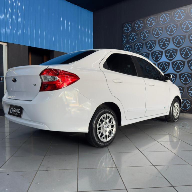FORD Ka + Sedan - Foto