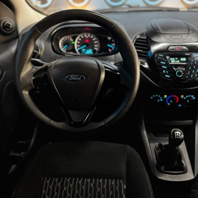 FORD Ka + Sedan - Foto